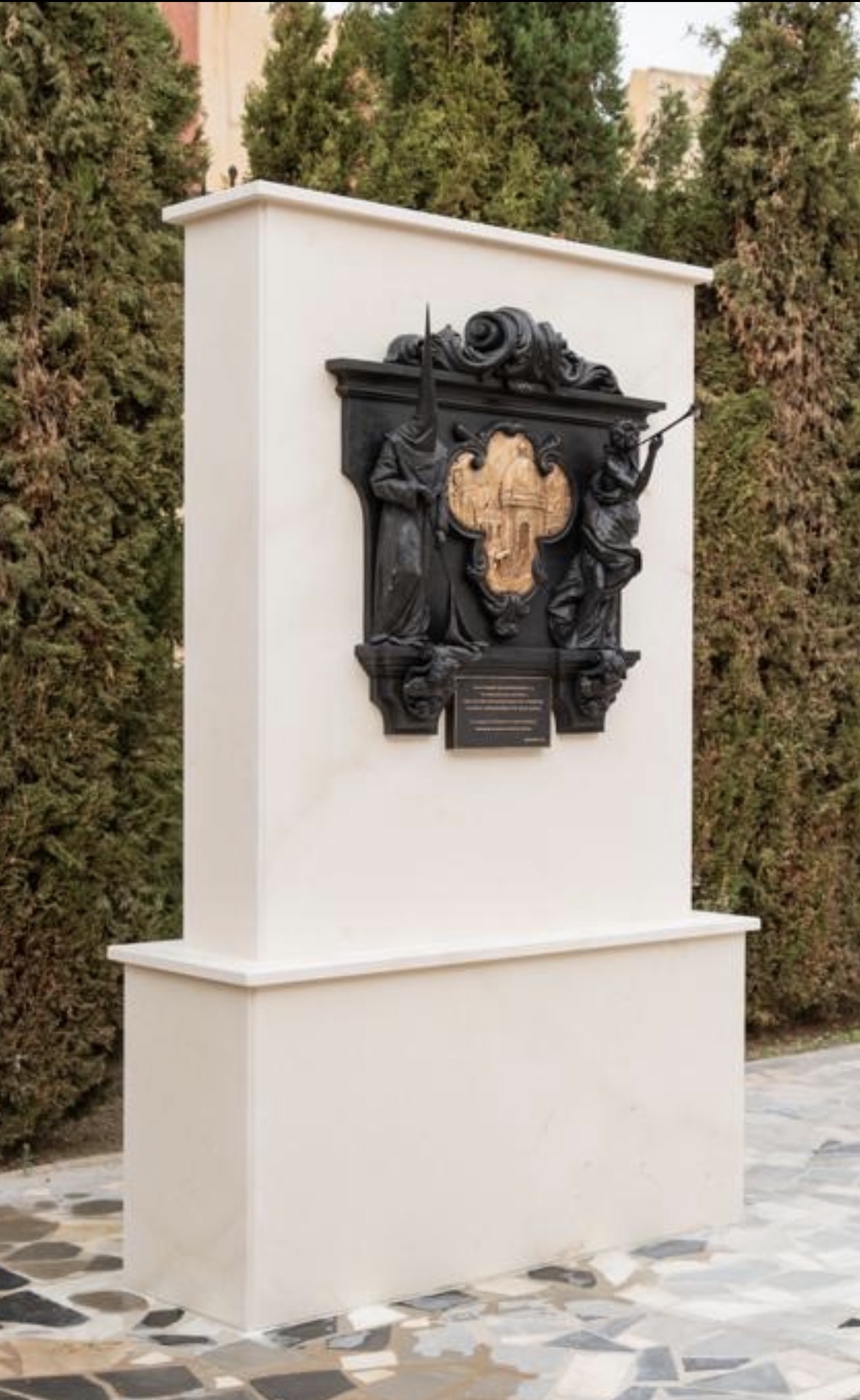 MONUMENTO A LAS COFRADÍAS